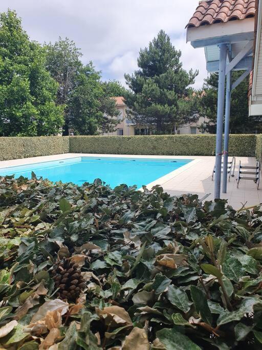 Mignon Appartement En Residence Avec Piscine Biscarrosse Exterior foto
